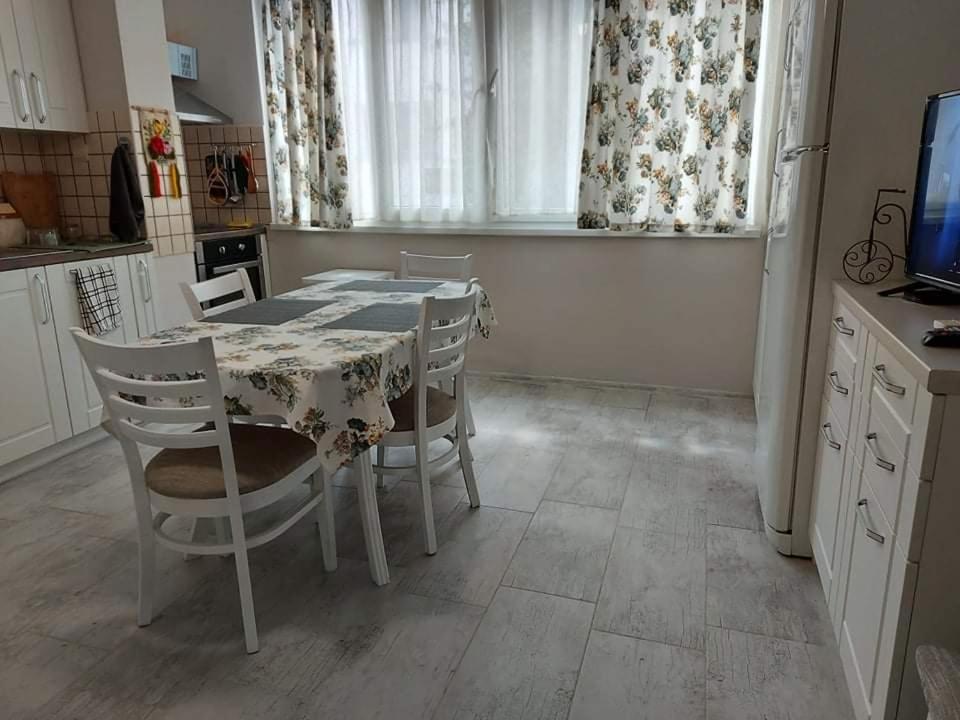 Sweet Home Burgas Phòng bức ảnh